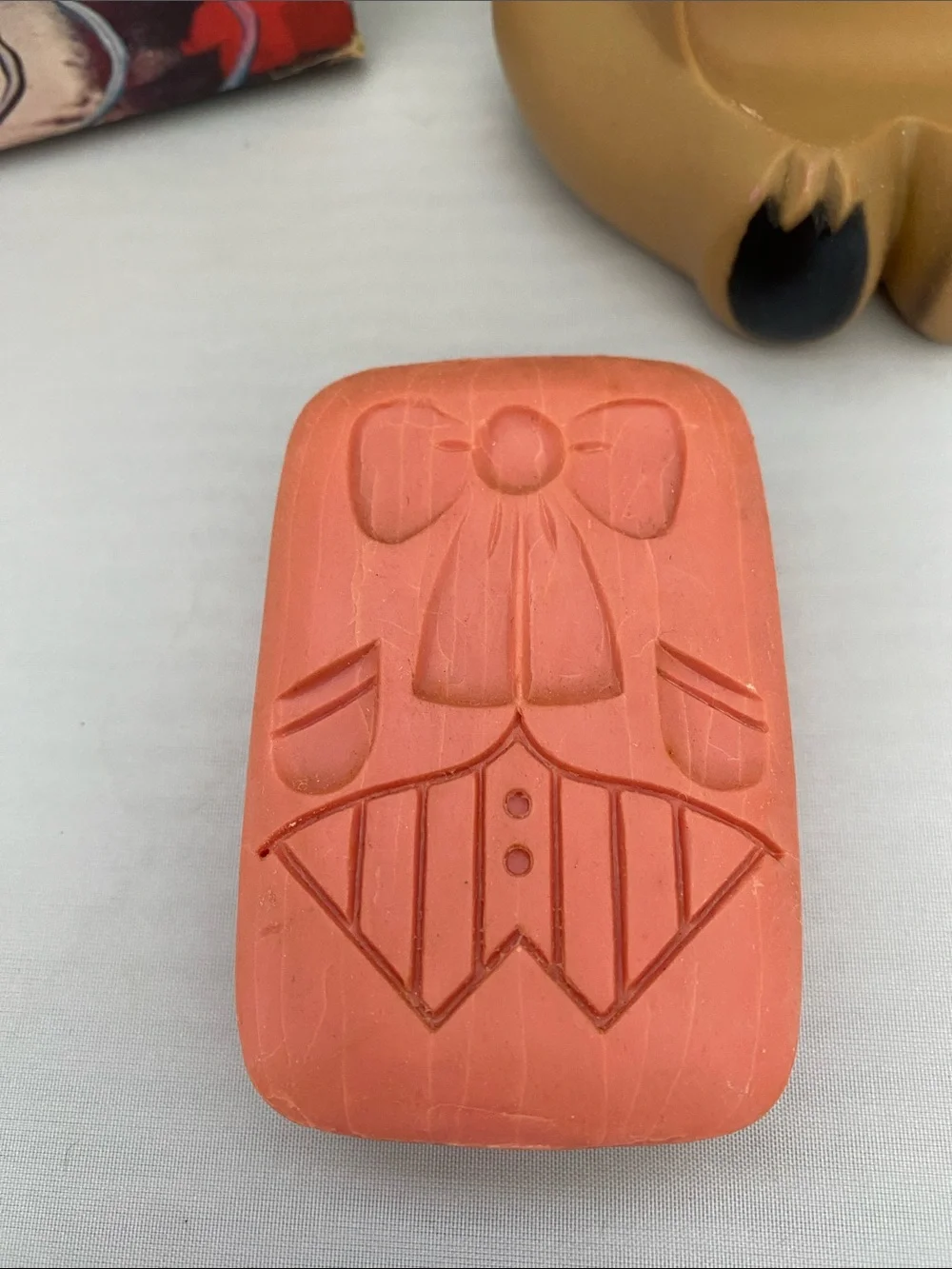 Avon Reginald Raccoon Floating Soap Dish
